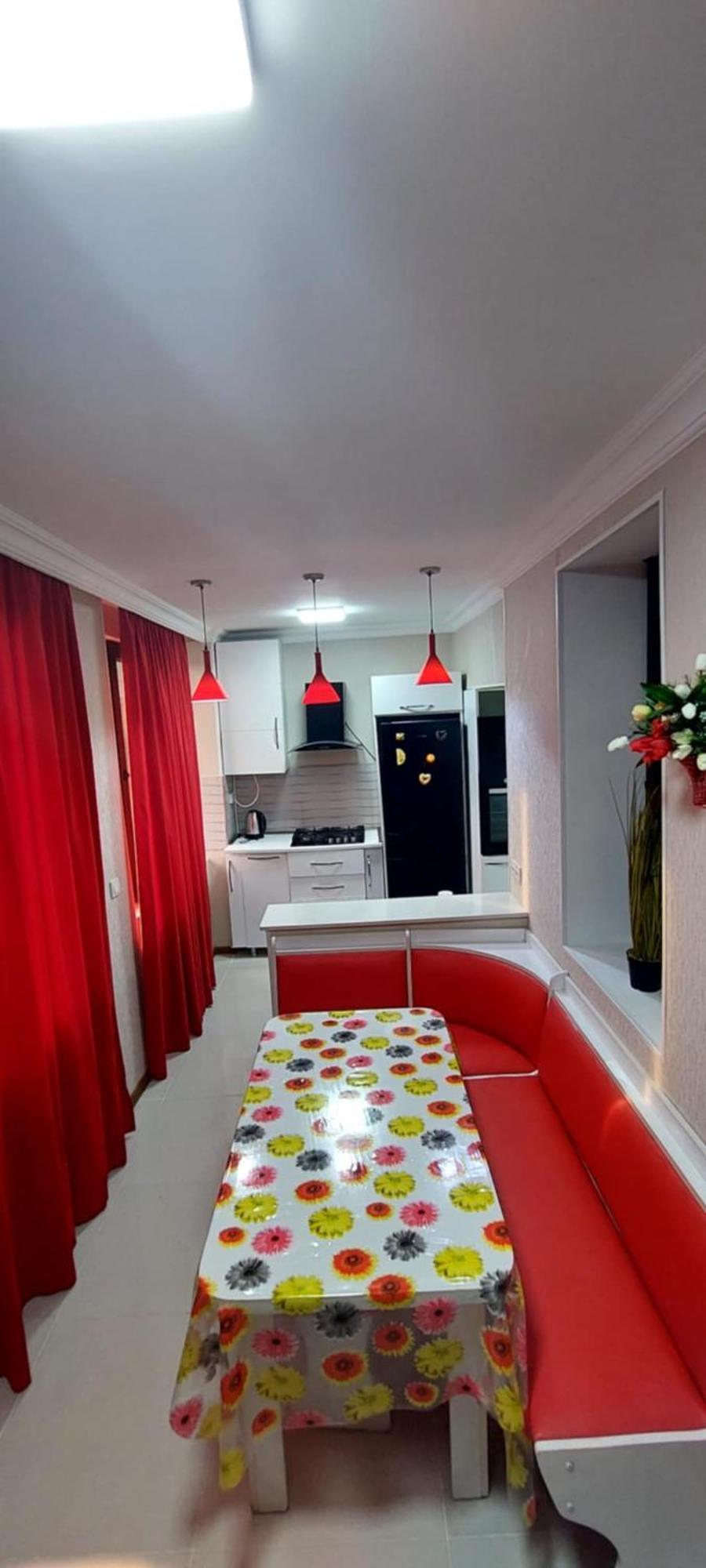 Guest House Theodora Koutaïssi Extérieur photo