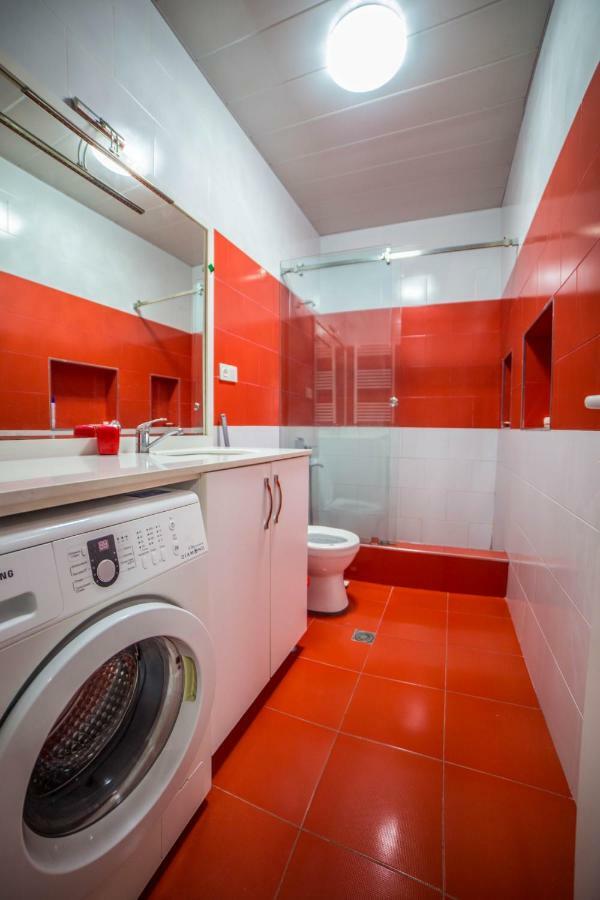 Guest House Theodora Koutaïssi Extérieur photo